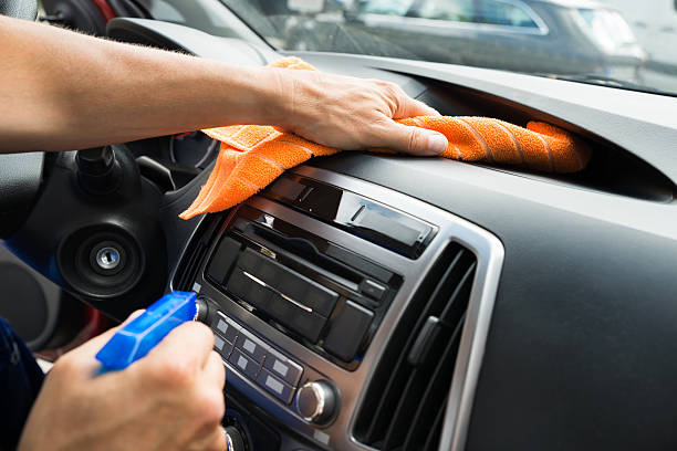 Čišćenje enterijera automobila